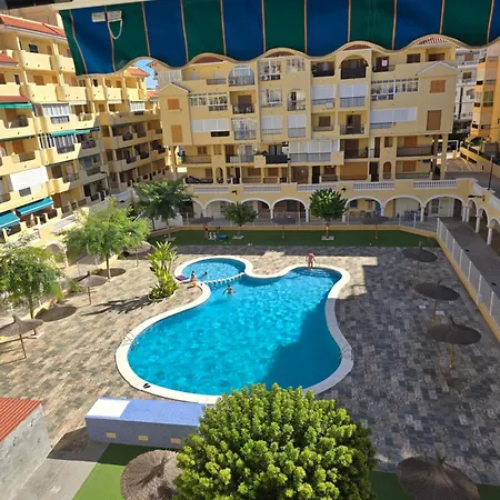 شقة With And Pool View